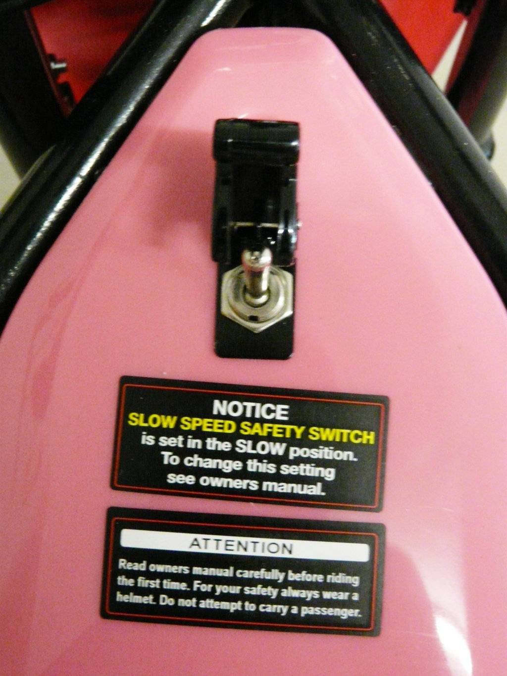 Motocicleta-infantil-12V-Pekecars-rosa-07.jpg Moto Pekecars 24V 200W Rosa 10