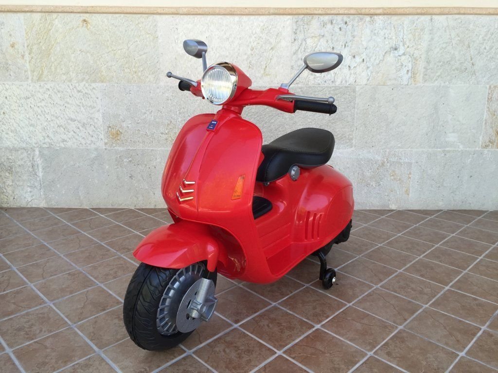 Vespa Style 12V Roja 1