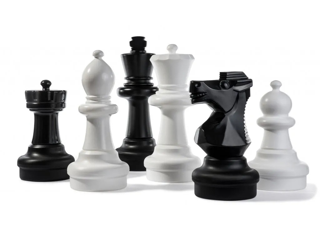 Piezas de ajedrez gigante 2