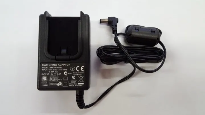 adaptador-corriente-millennium-m811-1.webp Adaptador De Corriente Universal Millennium 4