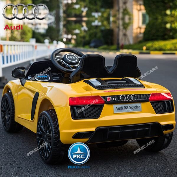 AUDI LITTLE R8 SPYDER AMARILLO 4