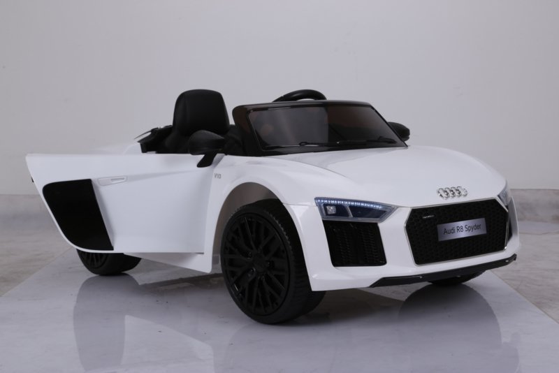 AUDI R8 SPYDER 12V 2.4G BLANCO 1