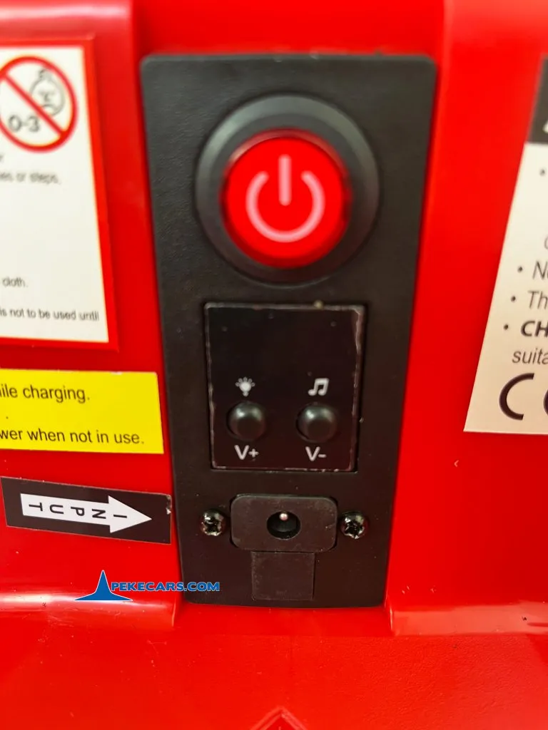 auto-choque-12v-sp20-rojo-09.webp COCHE DE CHOQUES 360 12V ROJO 12