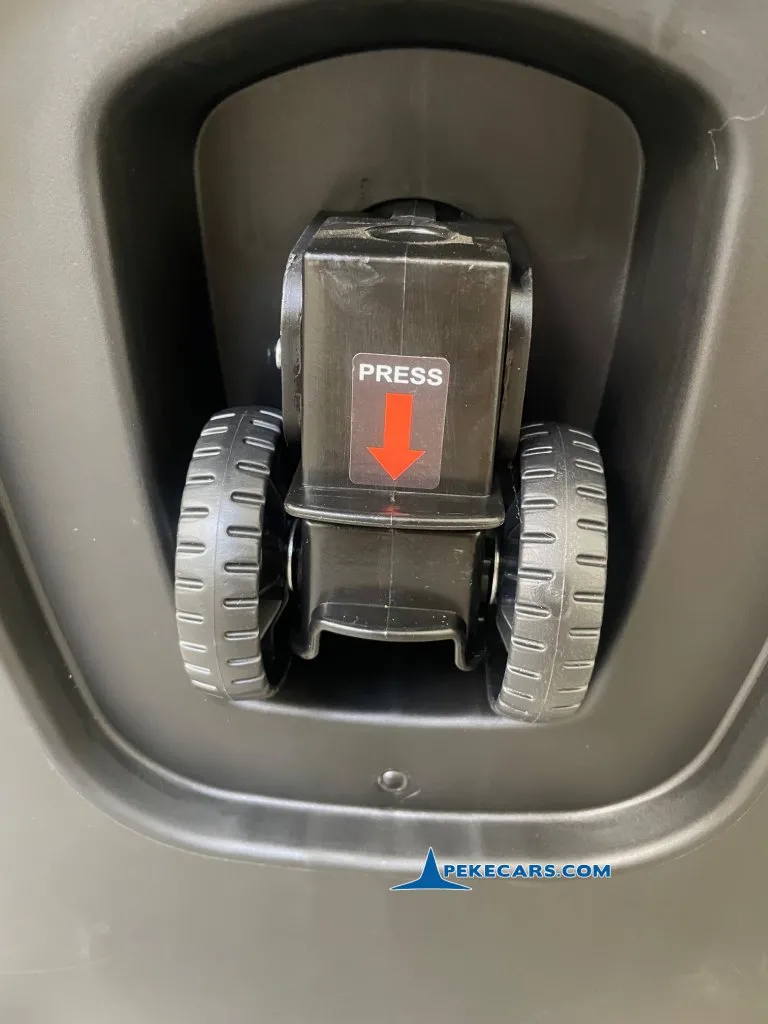 auto-choque-racing-gts-blanco-15.webp COCHE DE CHOQUES RACING 12V BLANCO 19