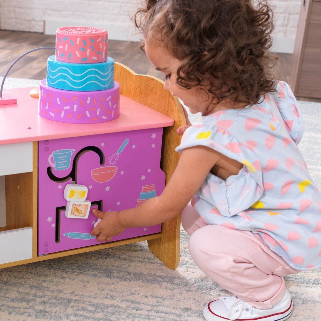 baking-unicorn-20125-4.jpg Foody Friends: Diversión para hornear Centro de Actividades Unicornio 7