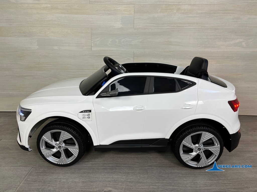 coche-electrico-ninos-audi-etron-quattro-blanco-01.jpg Audi E-TRON Quattro Sportback 12V 2.4G Blanco 4
