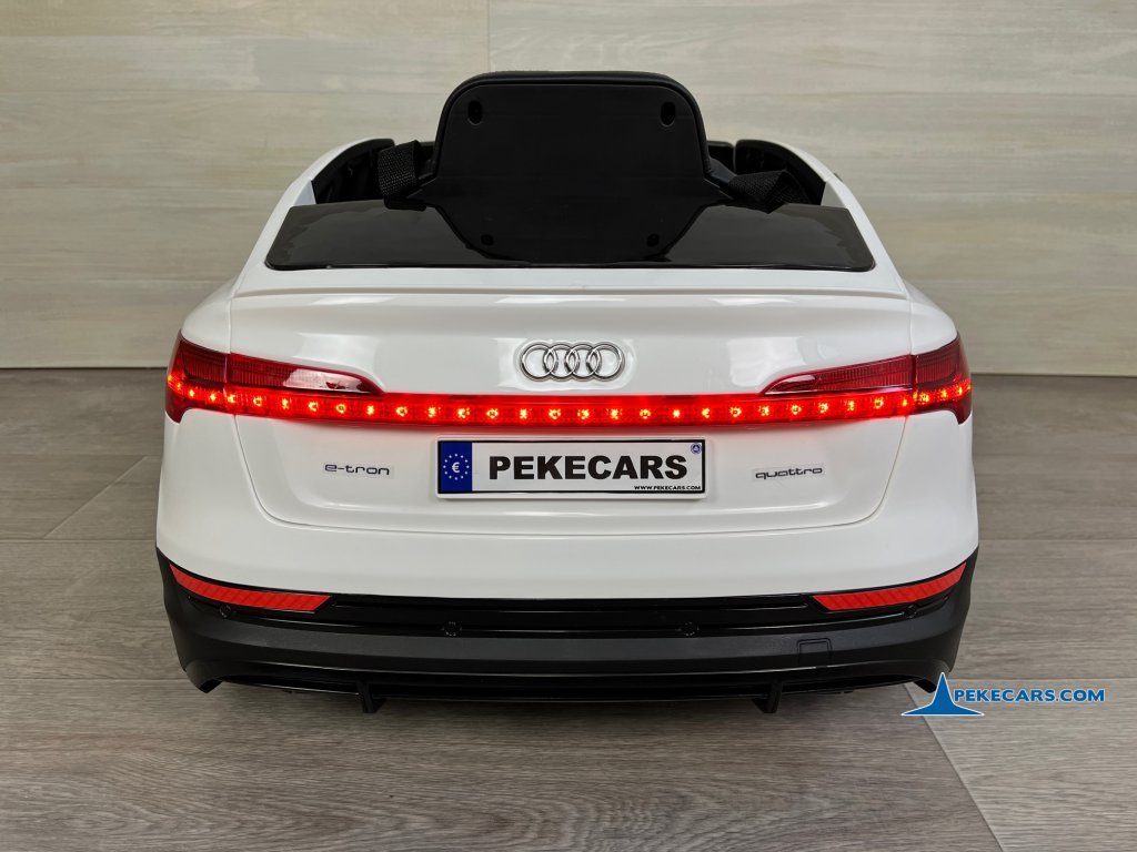 coche-electrico-ninos-audi-etron-quattro-blanco-07.jpg Audi E-TRON Quattro Sportback 12V 2.4G Blanco 10