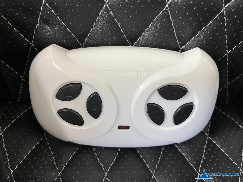 coche-electrico-ninos-audi-etron-quattro-blanco-14.jpg Audi E-TRON Quattro Sportback 12V 2.4G Blanco 17