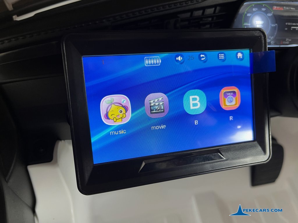 coche-electrico-ninos-audi-etron-quattro-blanco-16.jpg Audi E-TRON Quattro Sportback 12V 2.4G Blanco 19