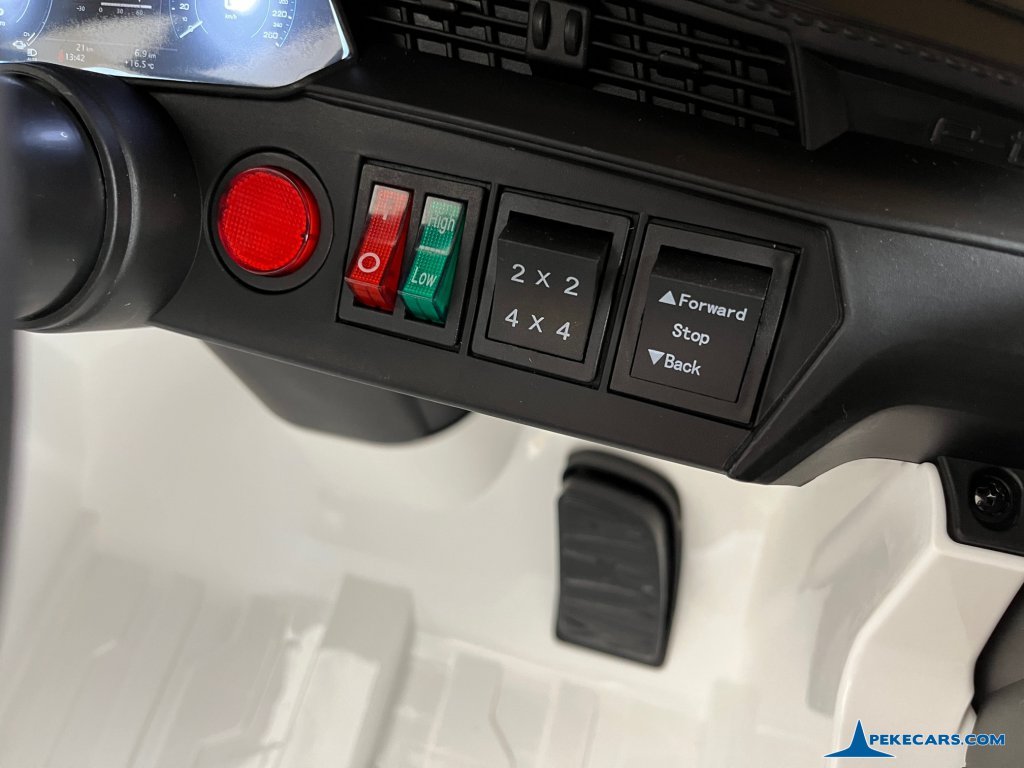 coche-electrico-ninos-audi-etron-quattro-blanco-17.jpg Audi E-TRON Quattro Sportback 12V 2.4G Blanco 20