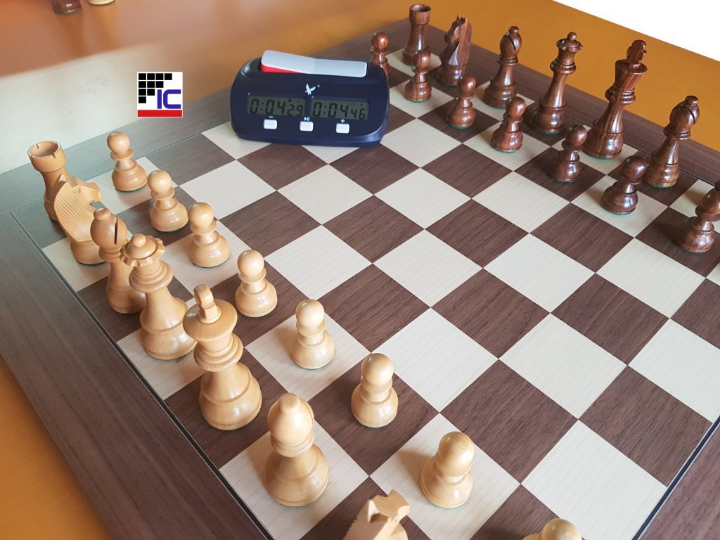 conjunto-ajedrez-profesional-luxe-01.jpg Conjunto Ajedrez Profesional Luxe 4