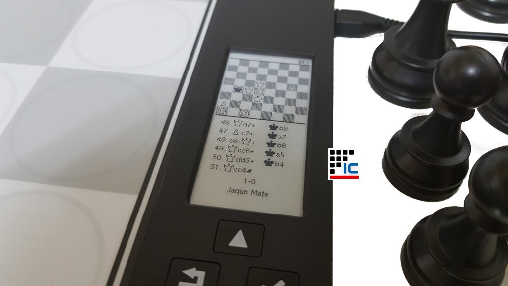 dgt-centauro-012.jpg Computadora de Ajedrez DGT Centauro 15