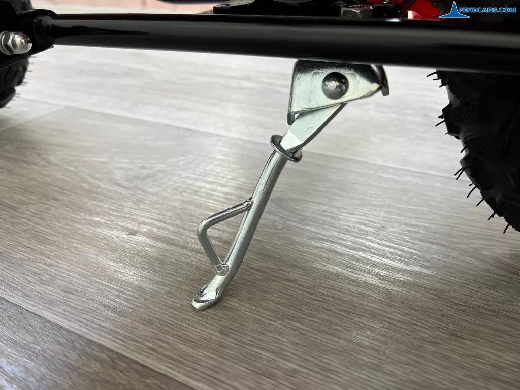 moto-electrica-ninos-pekecars-24v-250w-roja-12.webp Moto Pekecars 24V 250W Roja 15