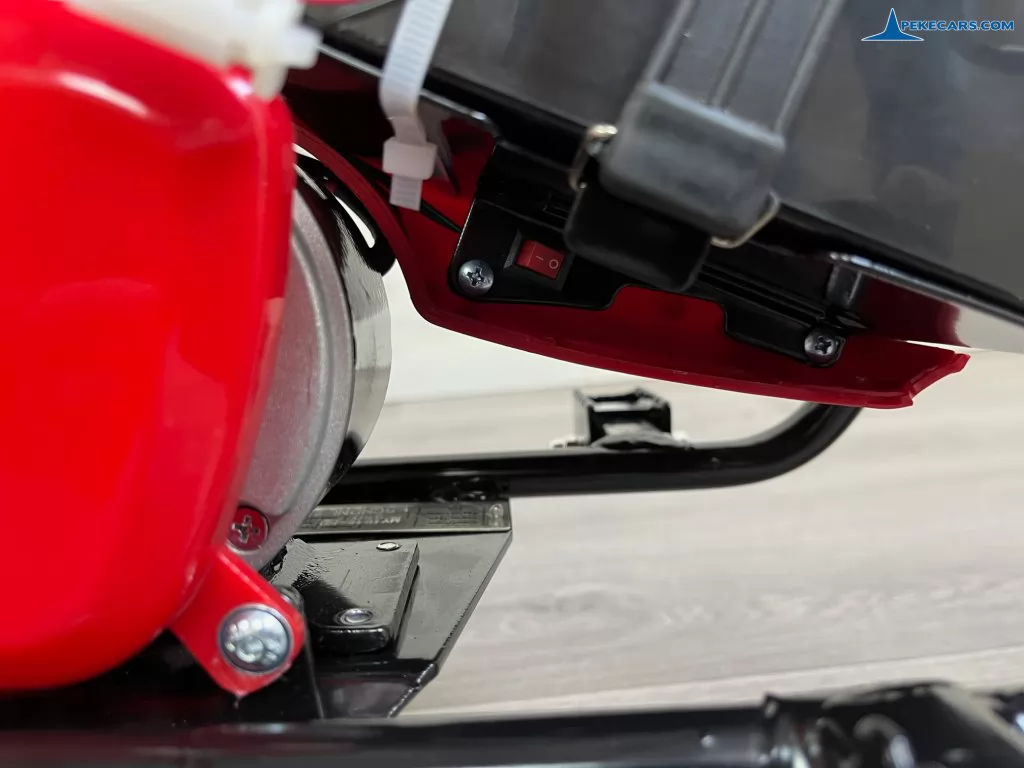 moto-electrica-ninos-pekecars-24v-250w-roja-15.webp Moto Pekecars 24V 250W Roja 18
