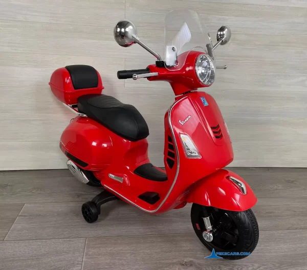 Moto Vespa GTS-S 12V Color Rojo 6