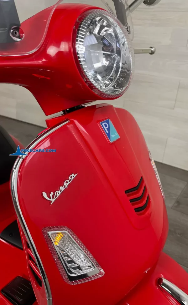 Moto Vespa GTS-S 12V Color Rojo 12