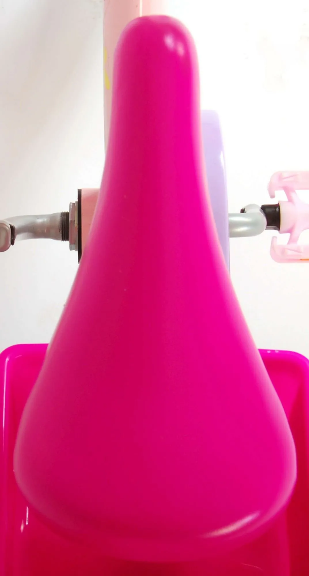 paw-patrol-12-pulgadas-rosa-08.webp Bicicleta para niños Patrulla Canina 12 pulgadas Rosa 11