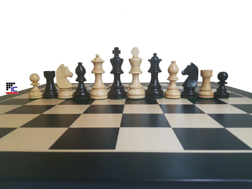 piezas-ajedrez-madera-ebano-002.jpg Piezas de Ajedrez de madera de Ébano Staunton nº6 Alemán 4