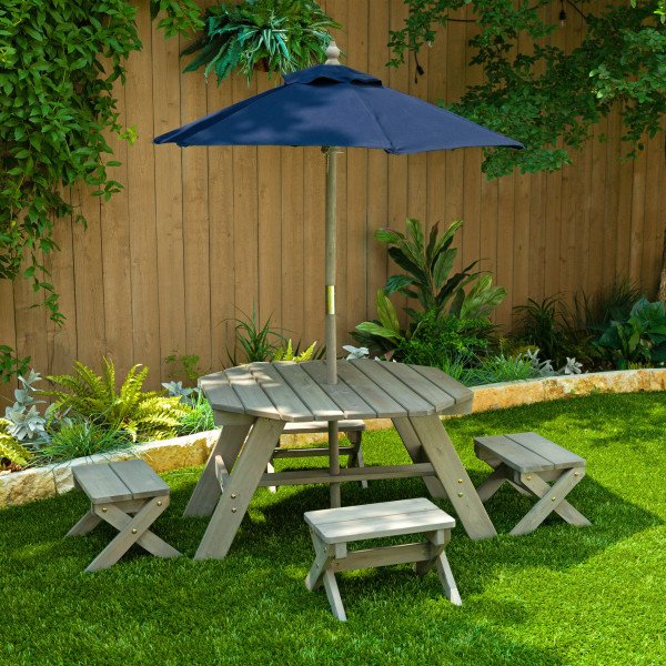 set-mesa-taburetes-sombrillas-20176-1.jpg Kidkraft Set de mesa octogonal, taburetes y sombrilla - Gris y Azul marino 4