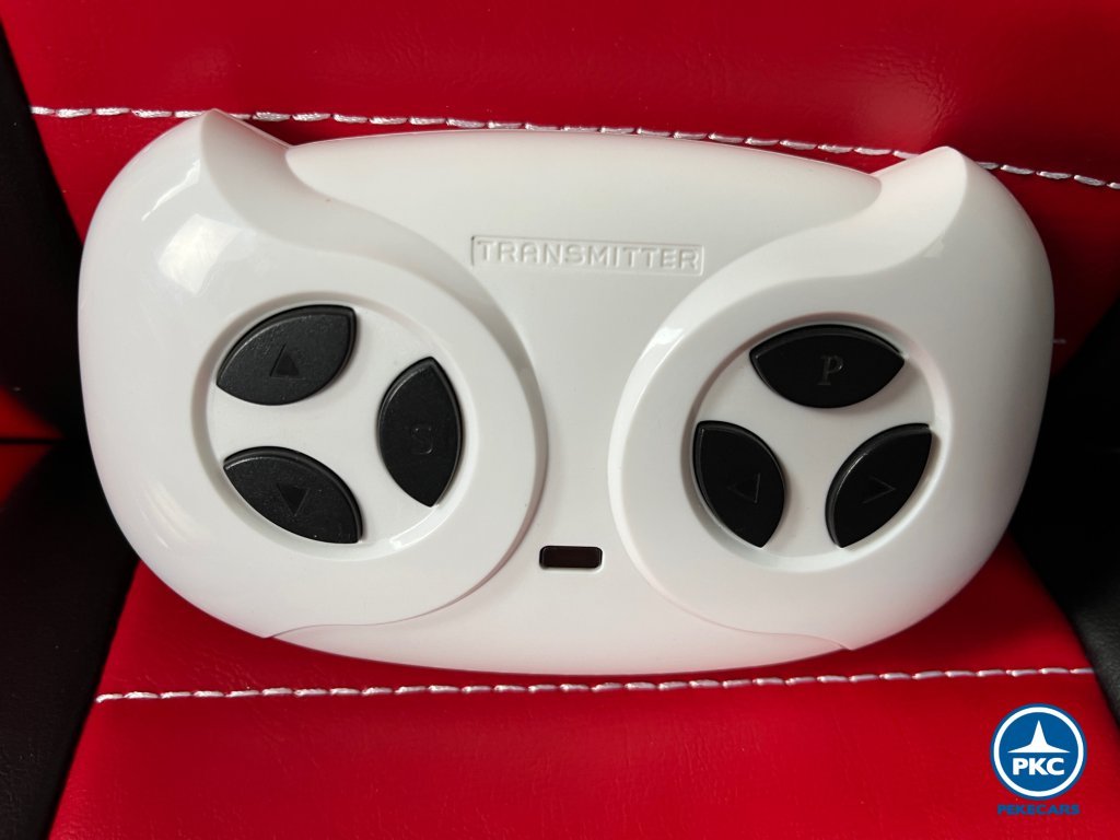 todoterreno-mercedes-unimog-12v-negro-15.jpg MERCEDES UNIMOG JL199 12V 2.4G NEGRO METALIZADO 18