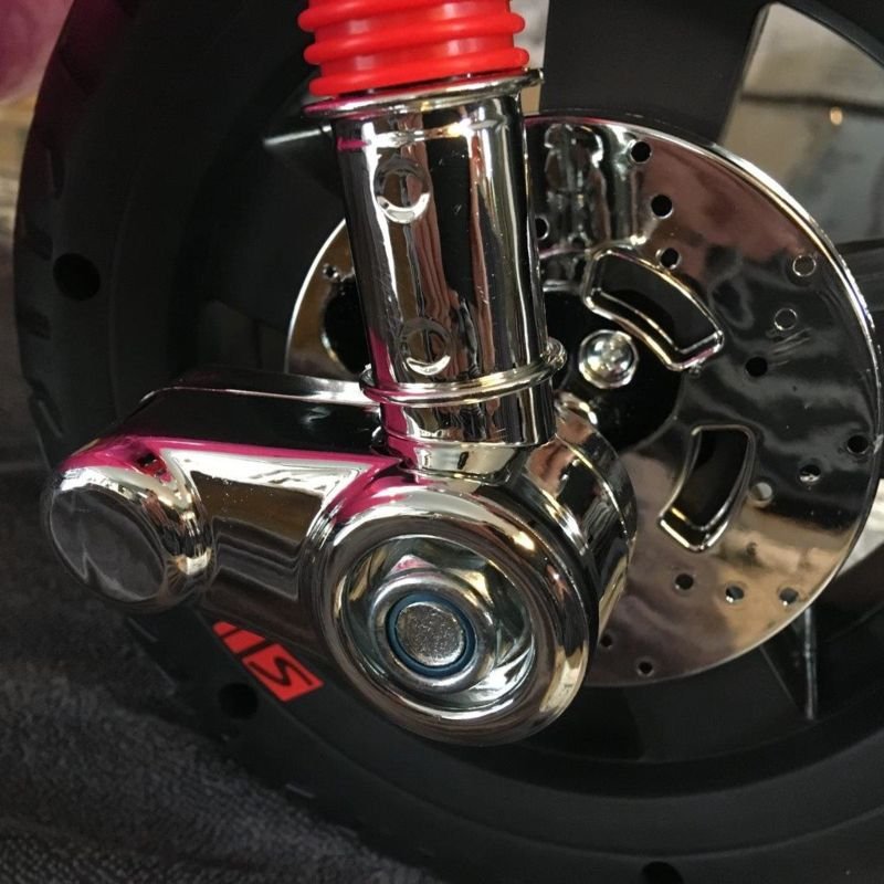 vespa-rosa-gts-lima-rueda.jpg Vespa GTS Piaggio 12V Rosa 13